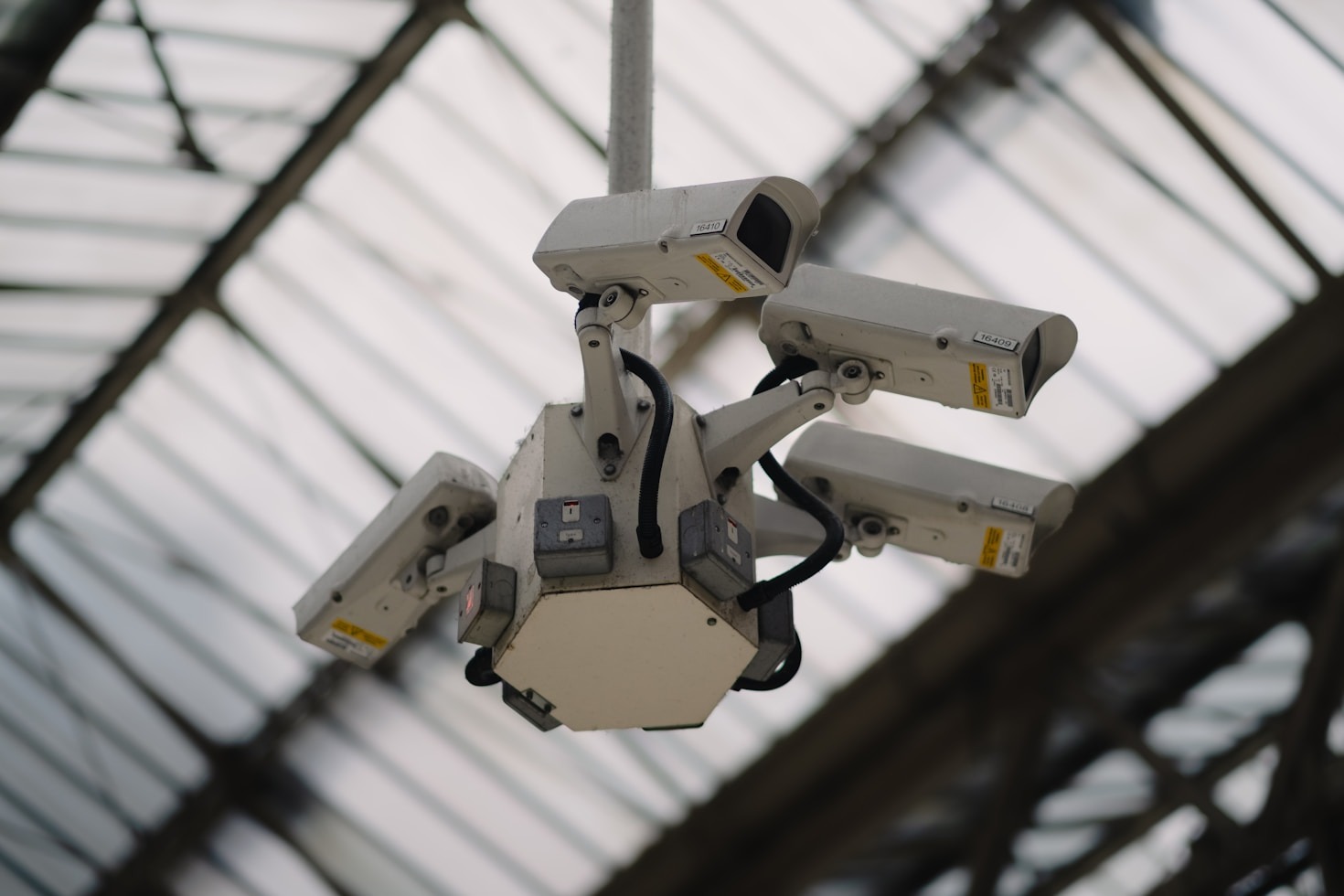 Top Features of a SaaS Surveillance Platform
